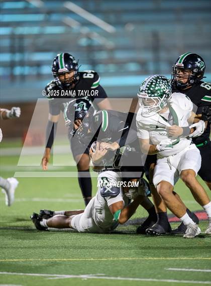 Thumbnail 2 in Paradise vs. Breckenridge (Texas UIL 3A-1 Bi-District) photogallery.