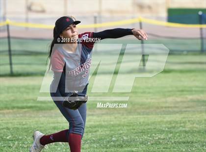 Thumbnail 2 in Brea Olinda vs. Downey photogallery.