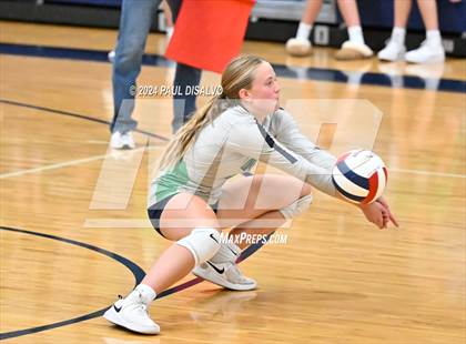 Thumbnail 1 in Ponderosa @ ThunderRidge photogallery.