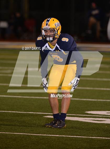 Thumbnail 3 in Apple Valley vs. Montebello (CIFSS D10 Second Round) photogallery.
