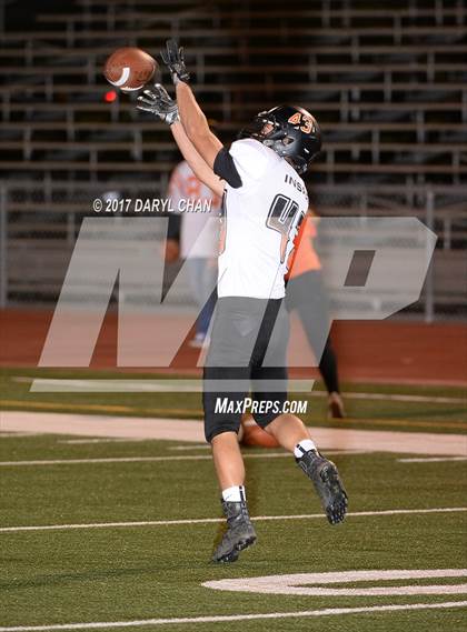Thumbnail 2 in Apple Valley vs. Montebello (CIFSS D10 Second Round) photogallery.