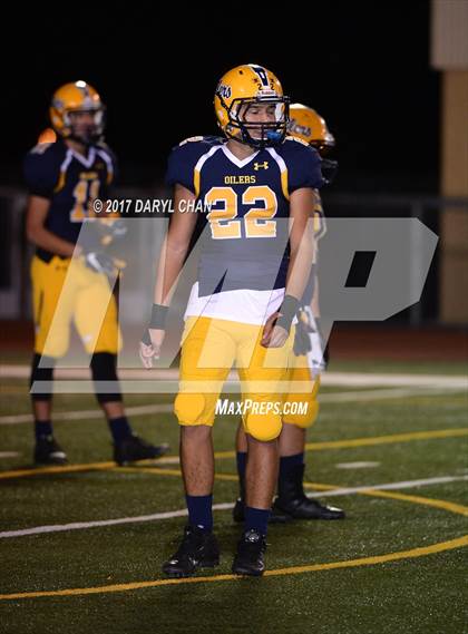 Thumbnail 1 in Apple Valley vs. Montebello (CIFSS D10 Second Round) photogallery.