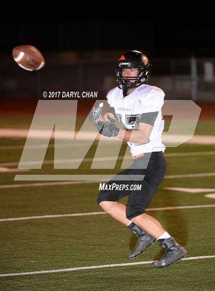 Thumbnail 1 in Apple Valley vs. Montebello (CIFSS D10 Second Round) photogallery.