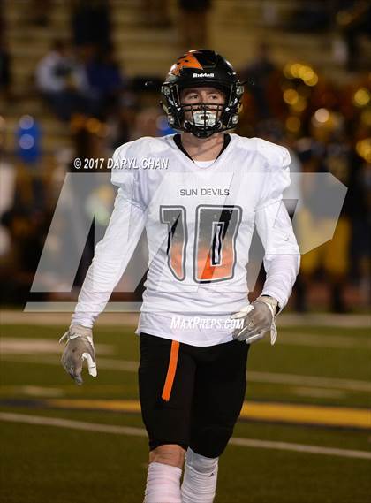 Thumbnail 1 in Apple Valley vs. Montebello (CIFSS D10 Second Round) photogallery.