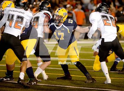 Thumbnail 3 in Apple Valley vs. Montebello (CIFSS D10 Second Round) photogallery.