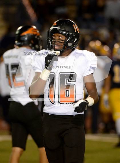Thumbnail 1 in Apple Valley vs. Montebello (CIFSS D10 Second Round) photogallery.
