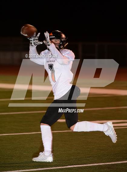 Thumbnail 1 in Apple Valley vs. Montebello (CIFSS D10 Second Round) photogallery.