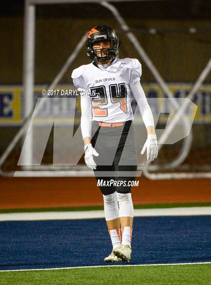Thumbnail 1 in Apple Valley vs. Montebello (CIFSS D10 Second Round) photogallery.