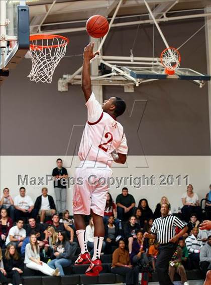 Thumbnail 1 in Oaks Christian vs. Alemany (War on the Floor Extravaganza) photogallery.