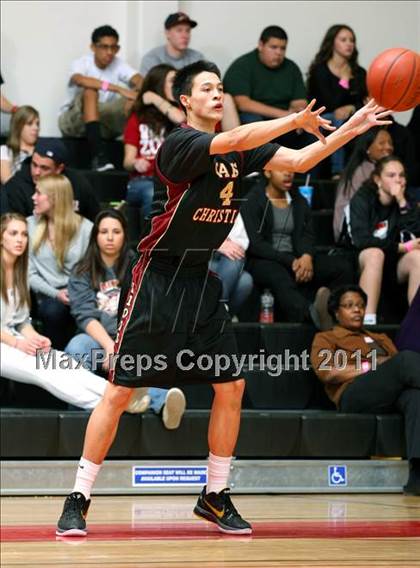 Thumbnail 2 in Oaks Christian vs. Alemany (War on the Floor Extravaganza) photogallery.