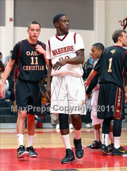 Thumbnail 2 in Oaks Christian vs. Alemany (War on the Floor Extravaganza) photogallery.