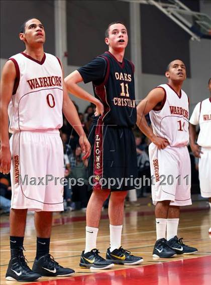 Thumbnail 3 in Oaks Christian vs. Alemany (War on the Floor Extravaganza) photogallery.