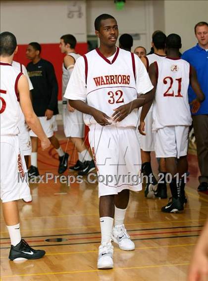 Thumbnail 3 in Oaks Christian vs. Alemany (War on the Floor Extravaganza) photogallery.