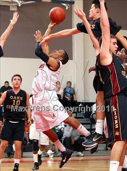 Thumbnail 3 in Oaks Christian vs. Alemany (War on the Floor Extravaganza) photogallery.
