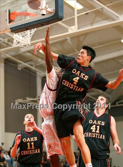 Thumbnail 3 in Oaks Christian vs. Alemany (War on the Floor Extravaganza) photogallery.