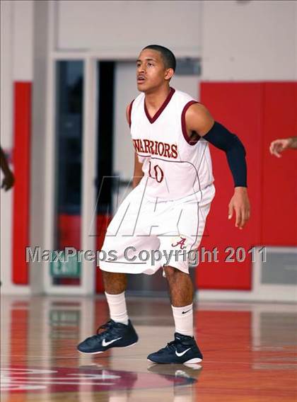 Thumbnail 3 in Oaks Christian vs. Alemany (War on the Floor Extravaganza) photogallery.
