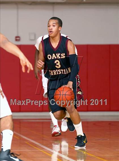 Thumbnail 1 in Oaks Christian vs. Alemany (War on the Floor Extravaganza) photogallery.