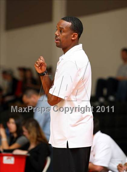 Thumbnail 1 in Oaks Christian vs. Alemany (War on the Floor Extravaganza) photogallery.