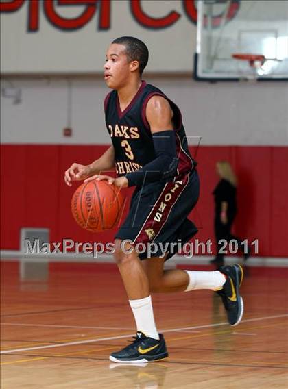 Thumbnail 2 in Oaks Christian vs. Alemany (War on the Floor Extravaganza) photogallery.