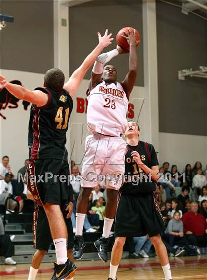 Thumbnail 1 in Oaks Christian vs. Alemany (War on the Floor Extravaganza) photogallery.