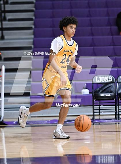 Thumbnail 2 in Antelope Valley vs. Santa Clara photogallery.