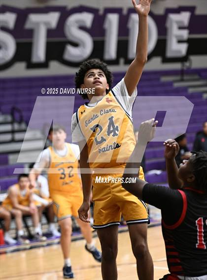 Thumbnail 3 in Antelope Valley vs. Santa Clara photogallery.