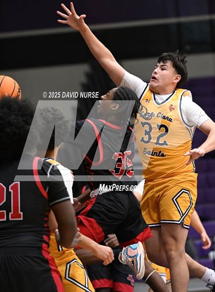 Thumbnail 3 in Antelope Valley vs. Santa Clara photogallery.