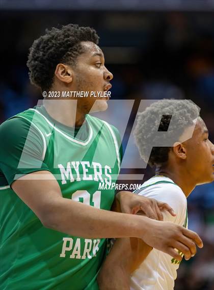 Thumbnail 1 in Richmond vs Myers Park (NCHSAA 4A Final - Game) photogallery.