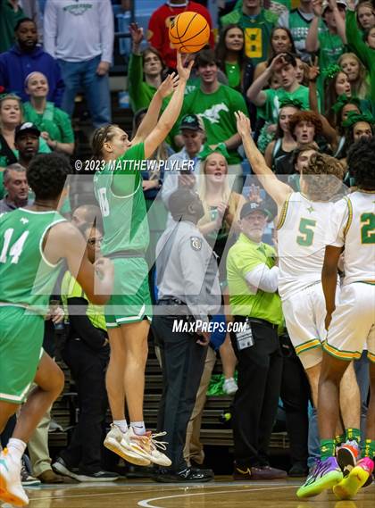 Thumbnail 3 in Richmond vs Myers Park (NCHSAA 4A Final - Game) photogallery.