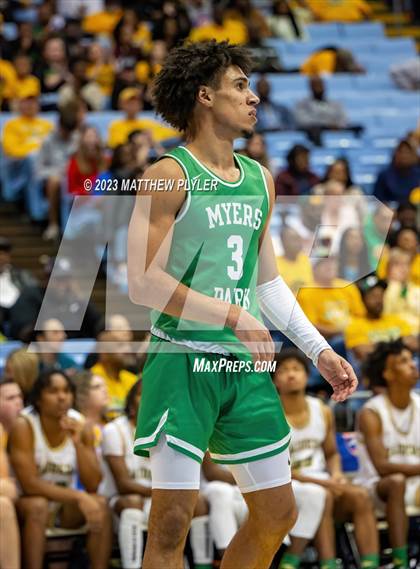 Thumbnail 3 in Richmond vs Myers Park (NCHSAA 4A Final - Game) photogallery.