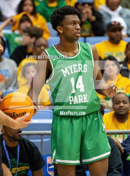 Thumbnail 3 in Richmond vs Myers Park (NCHSAA 4A Final - Game) photogallery.