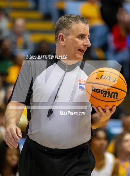Thumbnail 3 in Richmond vs Myers Park (NCHSAA 4A Final - Game) photogallery.