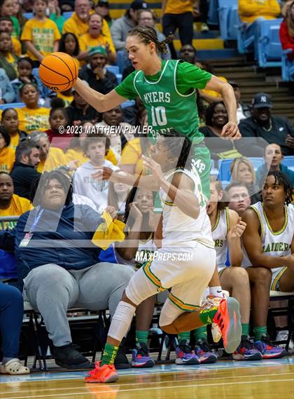 Thumbnail 1 in Richmond vs Myers Park (NCHSAA 4A Final - Game) photogallery.