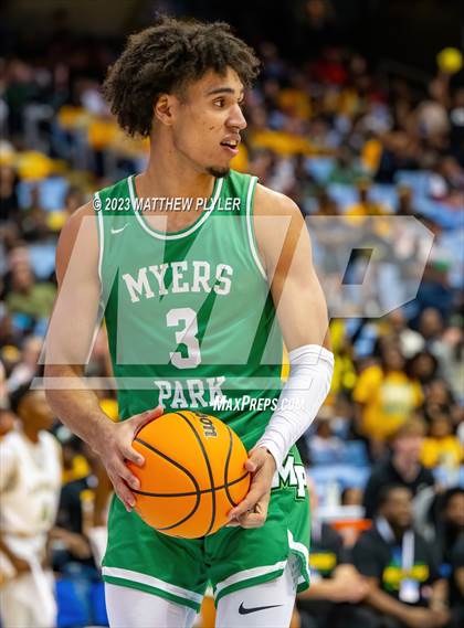 Thumbnail 1 in Richmond vs Myers Park (NCHSAA 4A Final - Game) photogallery.