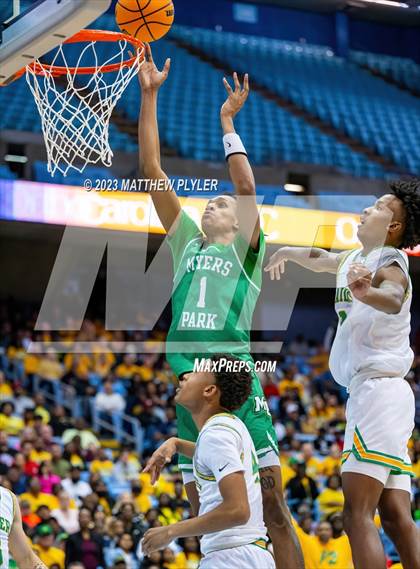 Thumbnail 3 in Richmond vs Myers Park (NCHSAA 4A Final - Game) photogallery.