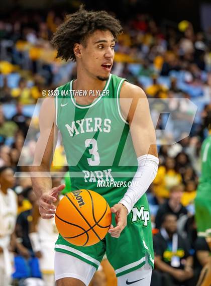 Thumbnail 3 in Richmond vs Myers Park (NCHSAA 4A Final - Game) photogallery.