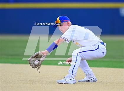 Thumbnail 3 in Sulphur @ East Ascension (LHSAA Division I Non-Select Bi-District) photogallery.