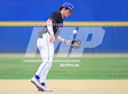 Thumbnail 3 in Sulphur @ East Ascension (LHSAA Division I Non-Select Bi-District) photogallery.