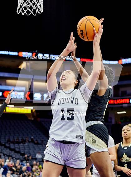 Thumbnail 3 in Bishop Montgomery vs Bishop O'Dowd (CIF State D1 Final) photogallery.