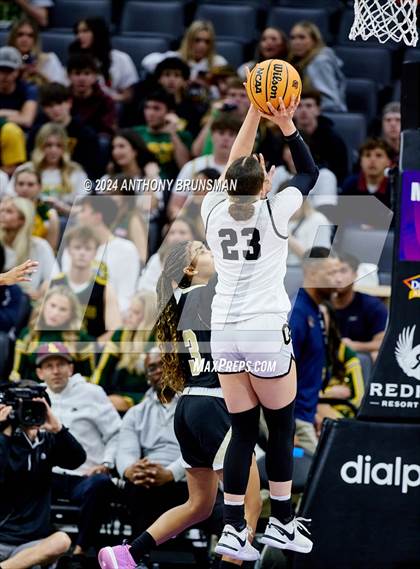 Thumbnail 1 in Bishop Montgomery vs Bishop O'Dowd (CIF State D1 Final) photogallery.