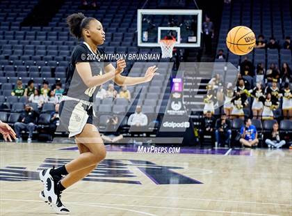 Thumbnail 1 in Bishop Montgomery vs Bishop O'Dowd (CIF State D1 Final) photogallery.