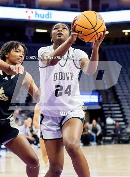 Thumbnail 1 in Bishop Montgomery vs Bishop O'Dowd (CIF State D1 Final) photogallery.