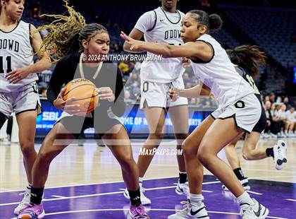 Thumbnail 3 in Bishop Montgomery vs Bishop O'Dowd (CIF State D1 Final) photogallery.