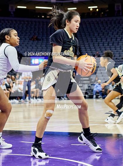 Thumbnail 1 in Bishop Montgomery vs Bishop O'Dowd (CIF State D1 Final) photogallery.