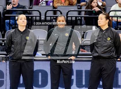 Thumbnail 1 in Bishop Montgomery vs Bishop O'Dowd (CIF State D1 Final) photogallery.