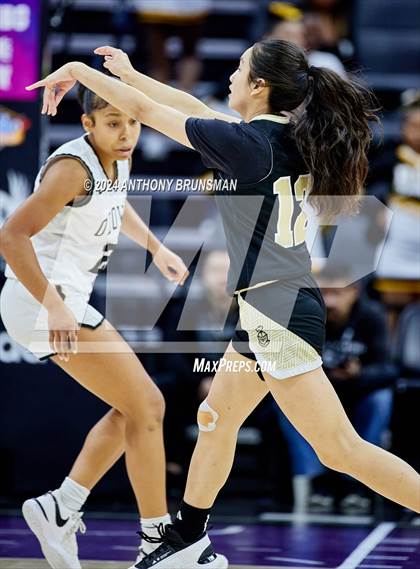 Thumbnail 3 in Bishop Montgomery vs Bishop O'Dowd (CIF State D1 Final) photogallery.