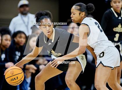 Thumbnail 1 in Bishop Montgomery vs Bishop O'Dowd (CIF State D1 Final) photogallery.