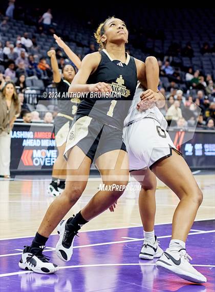 Thumbnail 3 in Bishop Montgomery vs Bishop O'Dowd (CIF State D1 Final) photogallery.