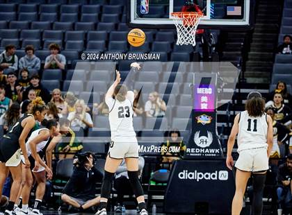 Thumbnail 2 in Bishop Montgomery vs Bishop O'Dowd (CIF State D1 Final) photogallery.