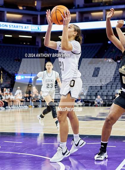 Thumbnail 2 in Bishop Montgomery vs Bishop O'Dowd (CIF State D1 Final) photogallery.